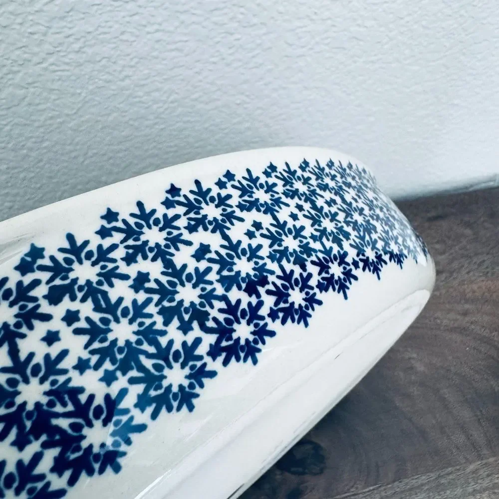 Boleslawiec Polish Pottery Christmas Holiday Reindeer Casserole Baking Dish